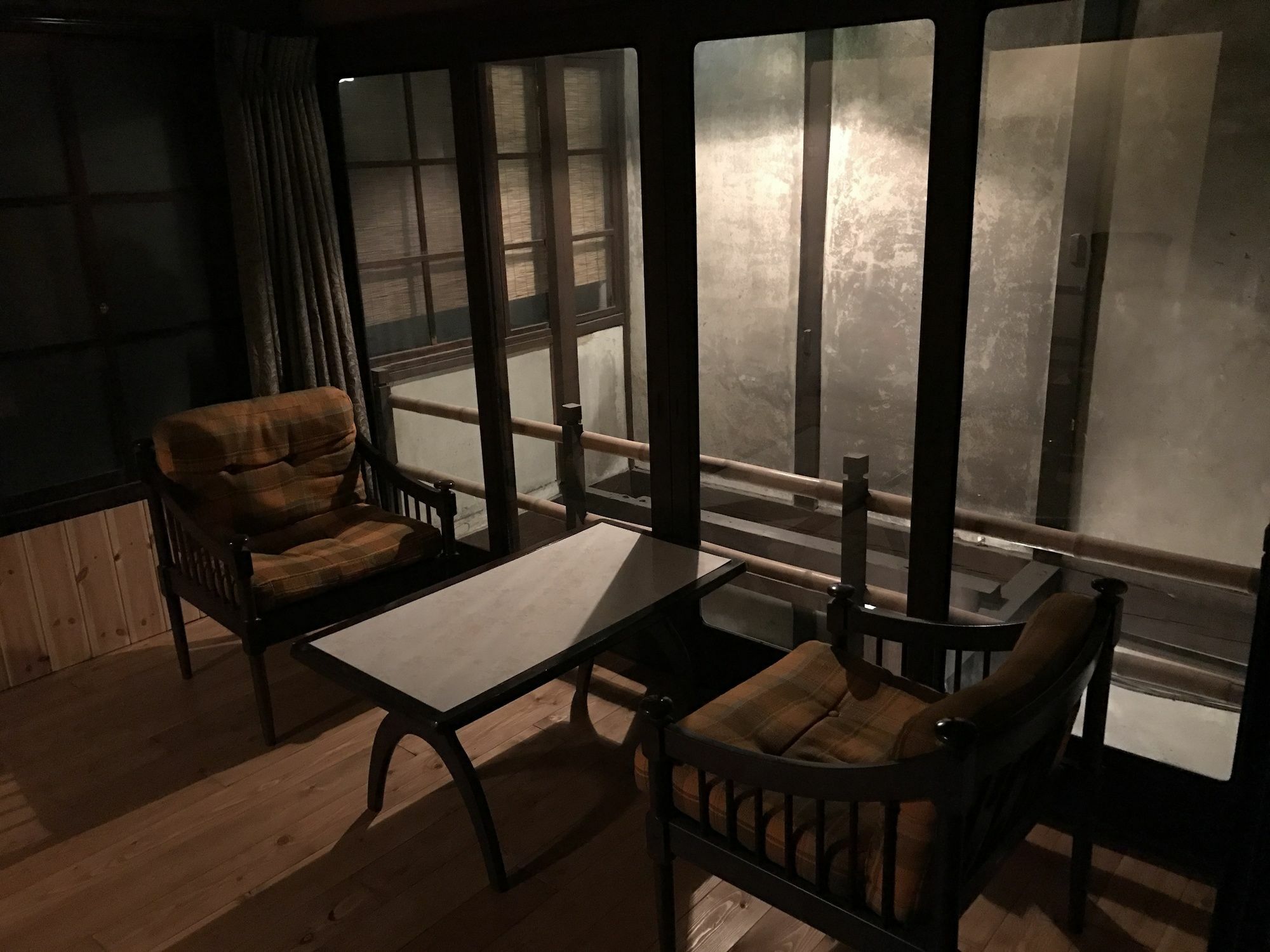 Yumeji Nishijin Apartment *